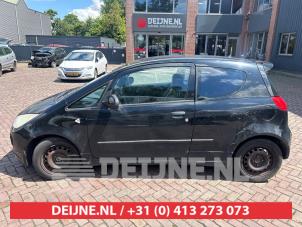 Mitsubishi Colt 04-