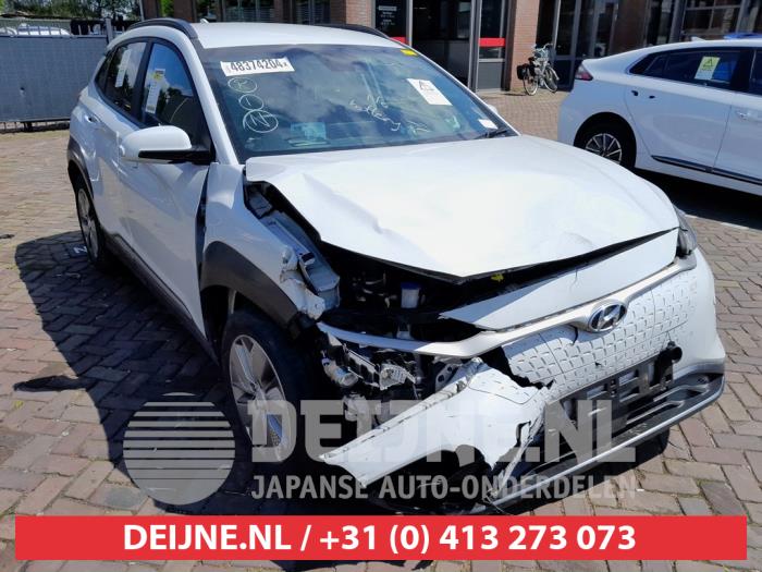 Hyundai Kona Front brake calliper, right O618669 Donor vehicle