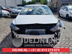 Hyundai Ioniq 16-