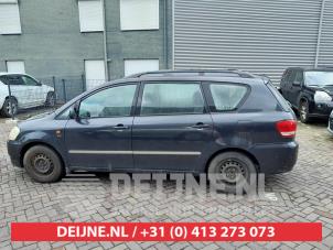 Toyota Avensis Verso 01-