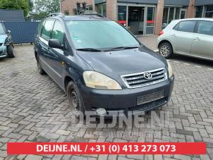Toyota Avensis Verso Ignition coil O611115 Donor vehicle