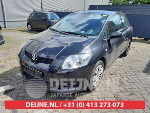 Toyota Auris 07-