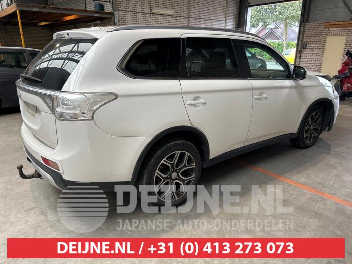 Mitsubishi Outlander 2.2 DI-D 16V Clear Tec 4x4 Sloopvoertuig (2014, Wit)