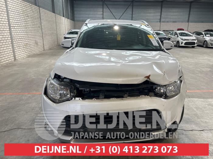 Mitsubishi Outlander 2.2 DI-D 16V Clear Tec 4x4 Sloopvoertuig (2014, Wit)