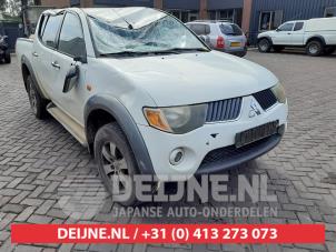 Mitsubishi L200 Radiator O672614 Donor vehicle