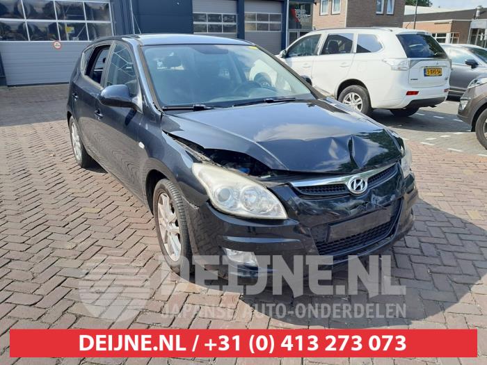 Hyundai I30 Portier 4Deurs rechts-achter O613969 Donorvoertuig