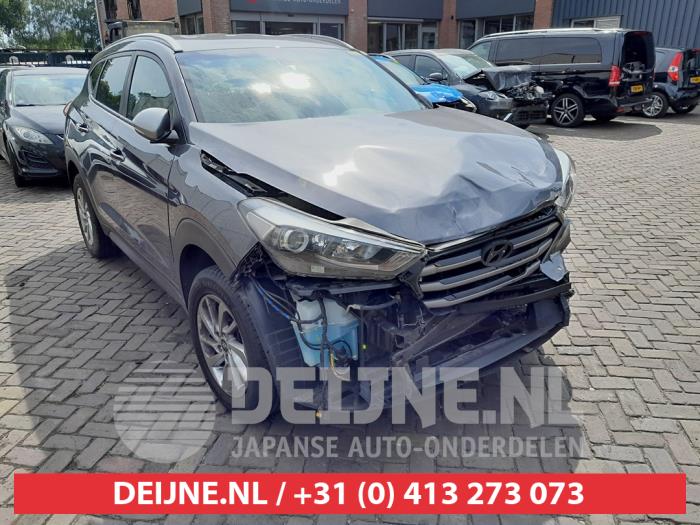 Hyundai Tucson Kachel Bedieningspaneel O615144 Donorvoertuig