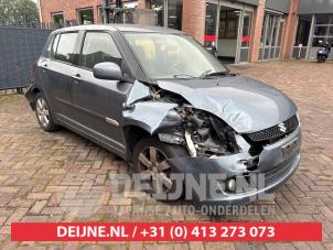 Suzuki Swift Driehoeks Ruit links-achter O616048 Donorvoertuig