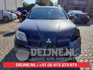 Mitsubishi Outlander 03-
