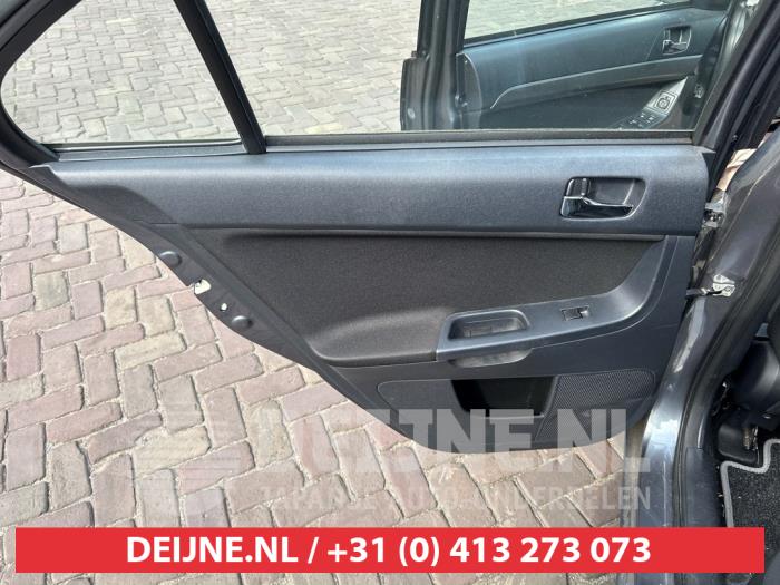 Mitsubishi Lancer Sportback 1.6 MIVEC 16V Sloopvoertuig (2010, Grijs)