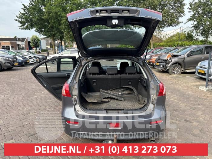 Mitsubishi Lancer Sportback 1.6 MIVEC 16V Sloopvoertuig (2010, Grijs)