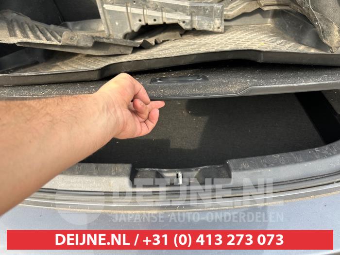 Mitsubishi Lancer Sportback 1.6 MIVEC 16V Sloopvoertuig (2010, Grijs)