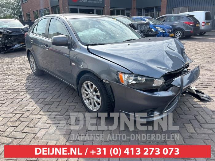 Mitsubishi Lancer Sportback 1.6 MIVEC 16V Sloopvoertuig (2010, Grijs)