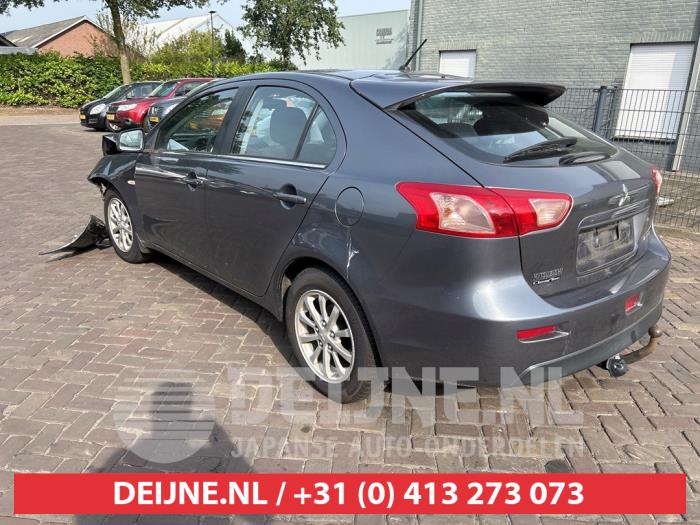 Mitsubishi Lancer Sportback 1.6 MIVEC 16V Sloopvoertuig (2010, Grijs)