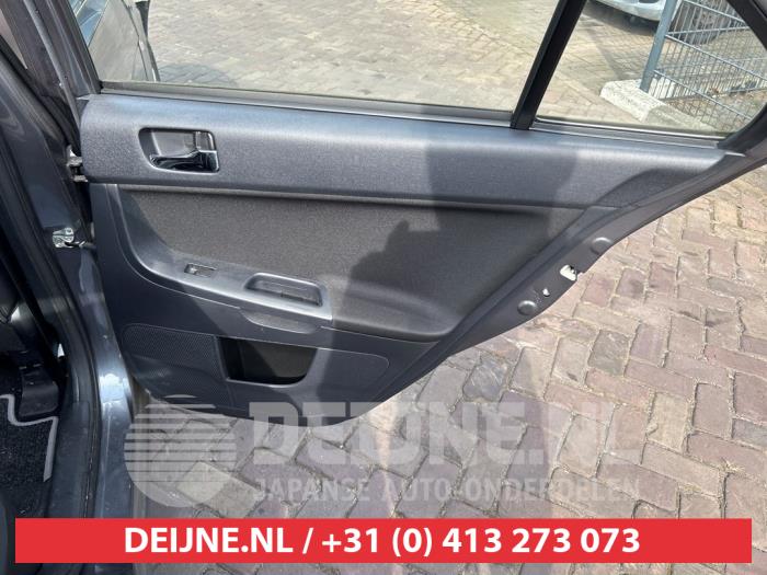 Mitsubishi Lancer Sportback 1.6 MIVEC 16V Sloopvoertuig (2010, Grijs)