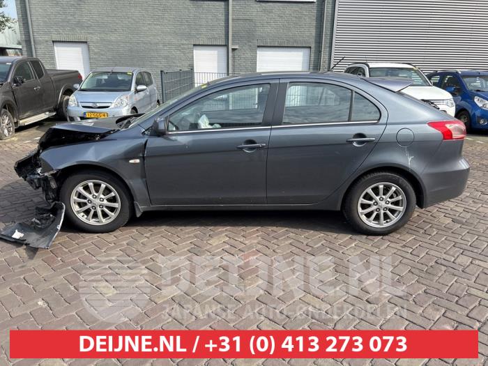 Mitsubishi Lancer Sportback 1.6 MIVEC 16V Sloopvoertuig (2010, Grijs)