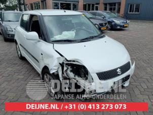 Suzuki Swift Tacho - Kombiinstrument KM O637601 Spenderfahrzeug