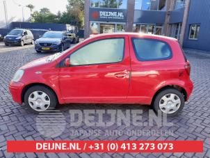 Toyota Yaris 1 00-