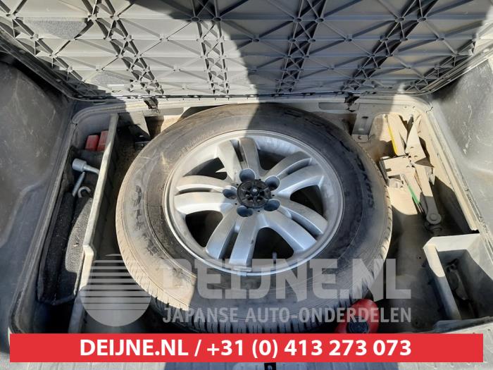 Hyundai Tucson 2.0 CRDi VGT 16V 4x4 Sloopvoertuig (2006, Grijs)