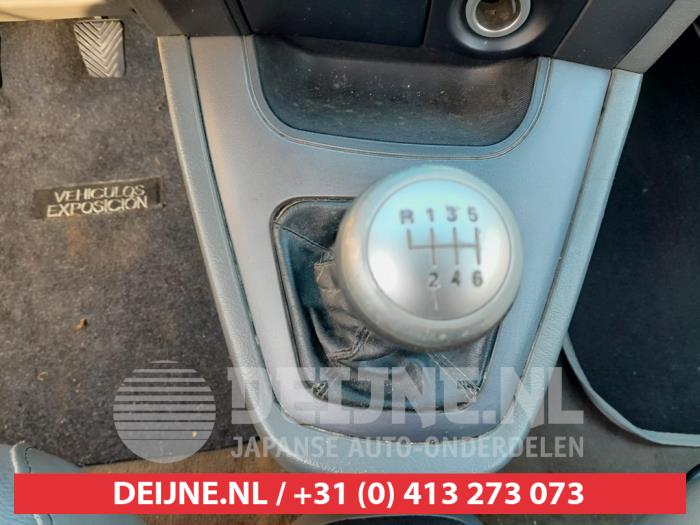 Hyundai Tucson 2.0 CRDi VGT 16V 4x4 Sloopvoertuig (2006, Grijs)