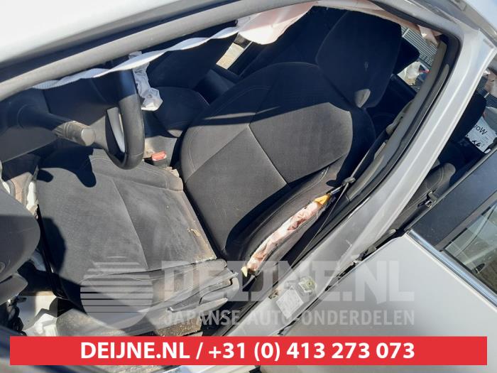 Nissan NP 300 Navara 2.3 dCi 16V 4x4 Sloopvoertuig (2017, Grijs)