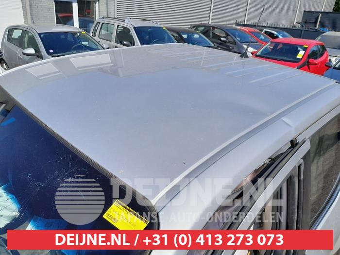 Nissan NP 300 Navara 2.3 dCi 16V 4x4 Sloopvoertuig (2017, Grijs)