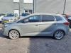 Kia Carens IV 1.7 CRDi 16V Sloopvoertuig (2013, Beige)