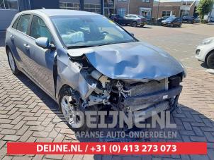 Kia Ceed Sicherungskasten O630045 Spenderfahrzeug