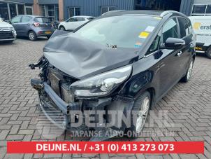 Kia Carens 13-