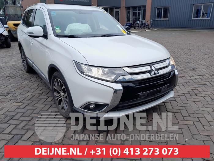 Mitsubishi Outlander Transfergetriebe 4x4 O621348 Spenderfahrzeug