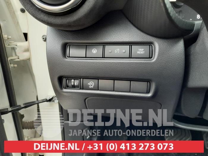 Nissan Juke 1.0 DIG-T 12V Sloopvoertuig (2019, Wit)