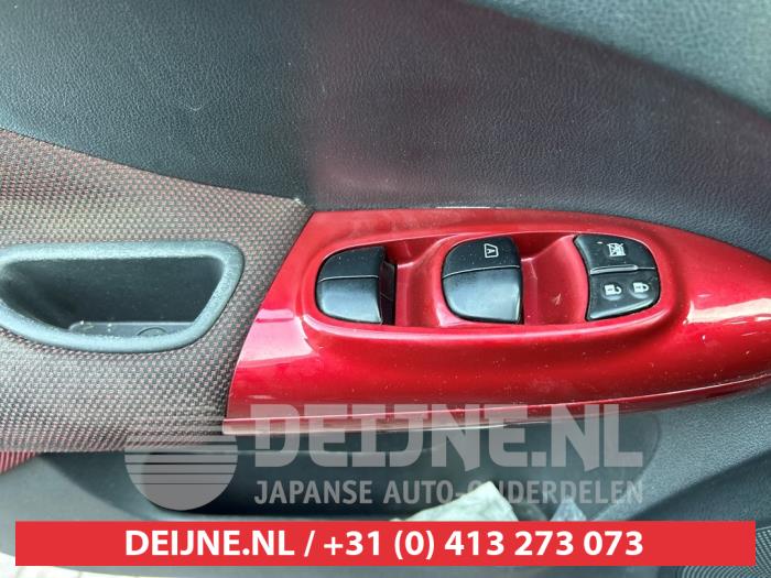 Nissan Juke 1.2 DIG-T 16V Sloopvoertuig (2016, Zwart)