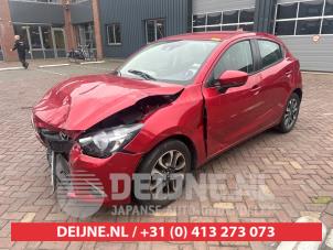 Mazda 2 15-
