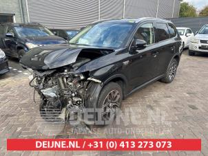 Mitsubishi Outlander 12-