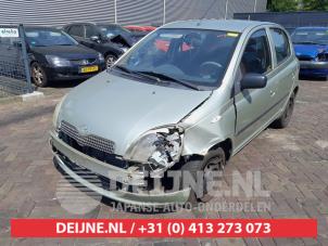 Toyota Yaris 1 00-
