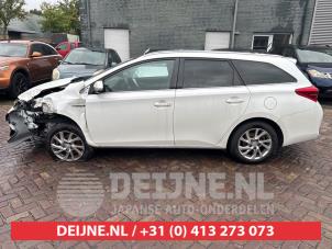 Toyota Auris 13-