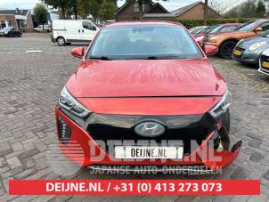 Hyundai Ioniq 16-