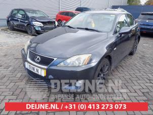 Lexus IS 05-