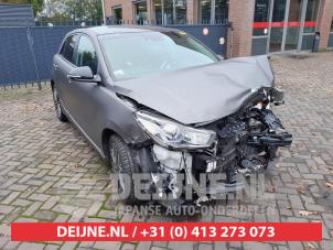 Kia Rio Auspuff Mitteldämpfer O628792 Spenderfahrzeug