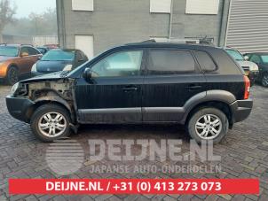 Hyundai Tucson 04-