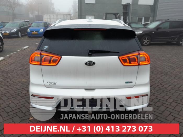 Kia Niro I 1.6 GDI Hybrid Sloopvoertuig (2019, Wit)