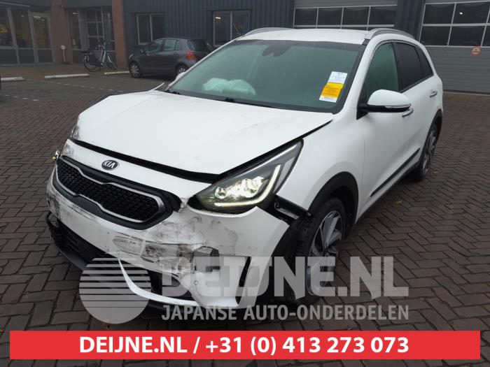 Kia Niro I 1.6 GDI Hybrid Sloopvoertuig (2019, Wit)
