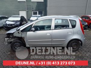 Mitsubishi Colt 04-