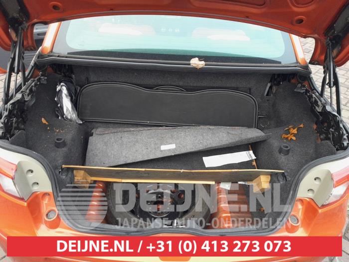 Mitsubishi Colt CZC 1.5 16V Sloopvoertuig (2008, Oranje)