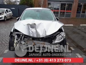 Nissan Pulsar 15-
