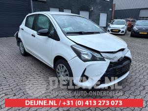 Toyota Yaris Front camera O673821 Donor vehicle