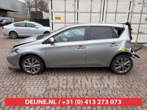 Toyota Auris 13-
