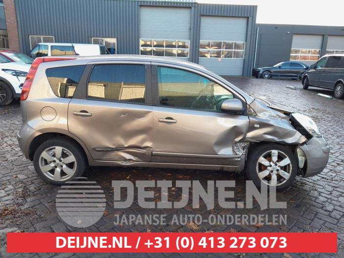Nissan Note 1.6 16V Sloopvoertuig (2008, Bruin)
