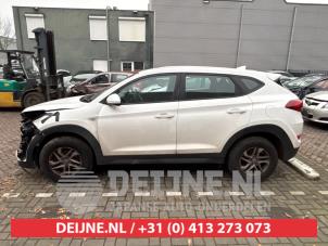Hyundai Tucson 15-