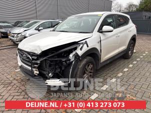 Hyundai Tucson 15-